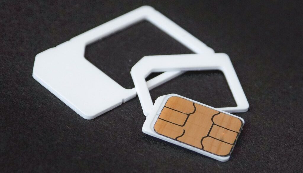 sim card card telephone technology 4475678