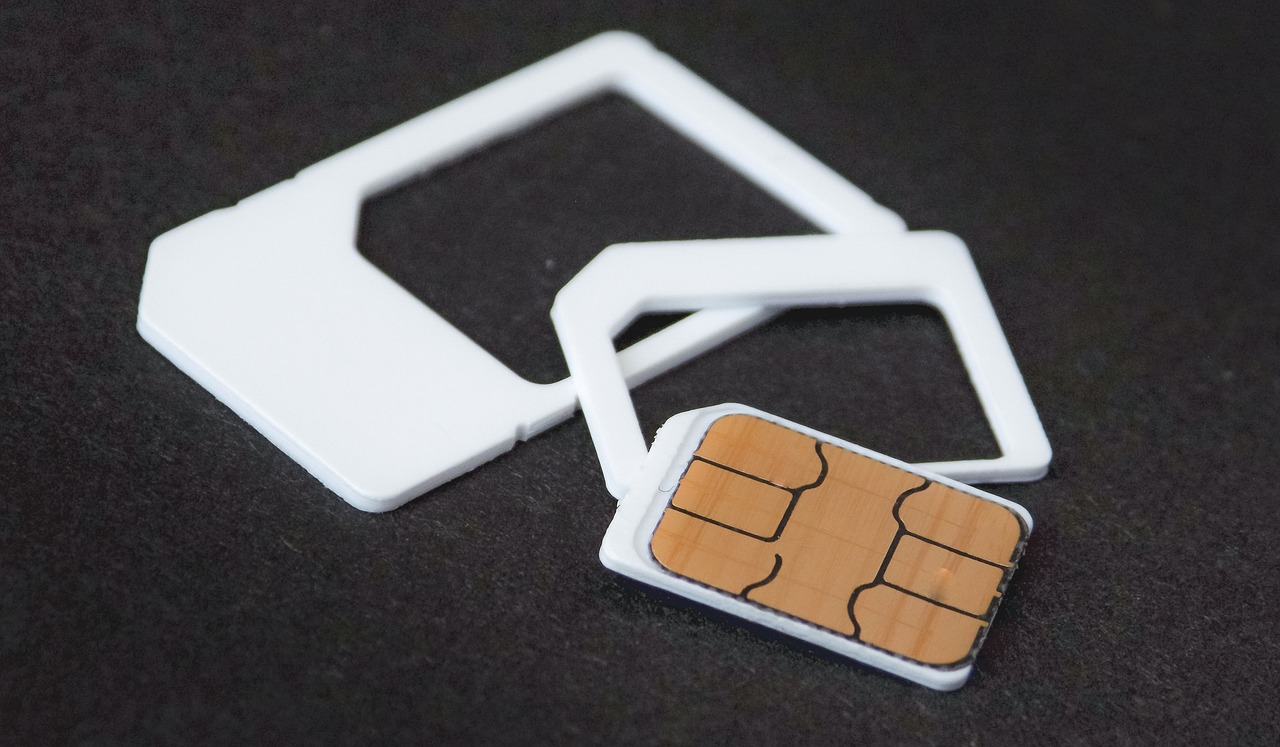 sim card card telephone technology 4475678