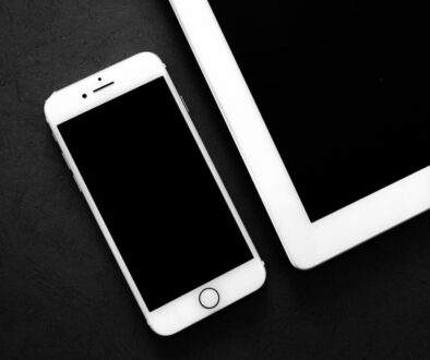 Sieci komórkowe w polsce porównanie - abonament czy karta