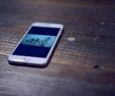 Abonament czy prepaid — sieci komórkowe w Polsce porównanie