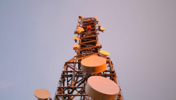 Jak założyć światłowód na wsi — kompletny przewodnik